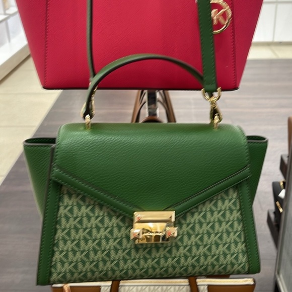 MICHAEL KORS
Whitney Medium Flap TH Satchel
Fern Green 
NWT - Picture 2 of 16